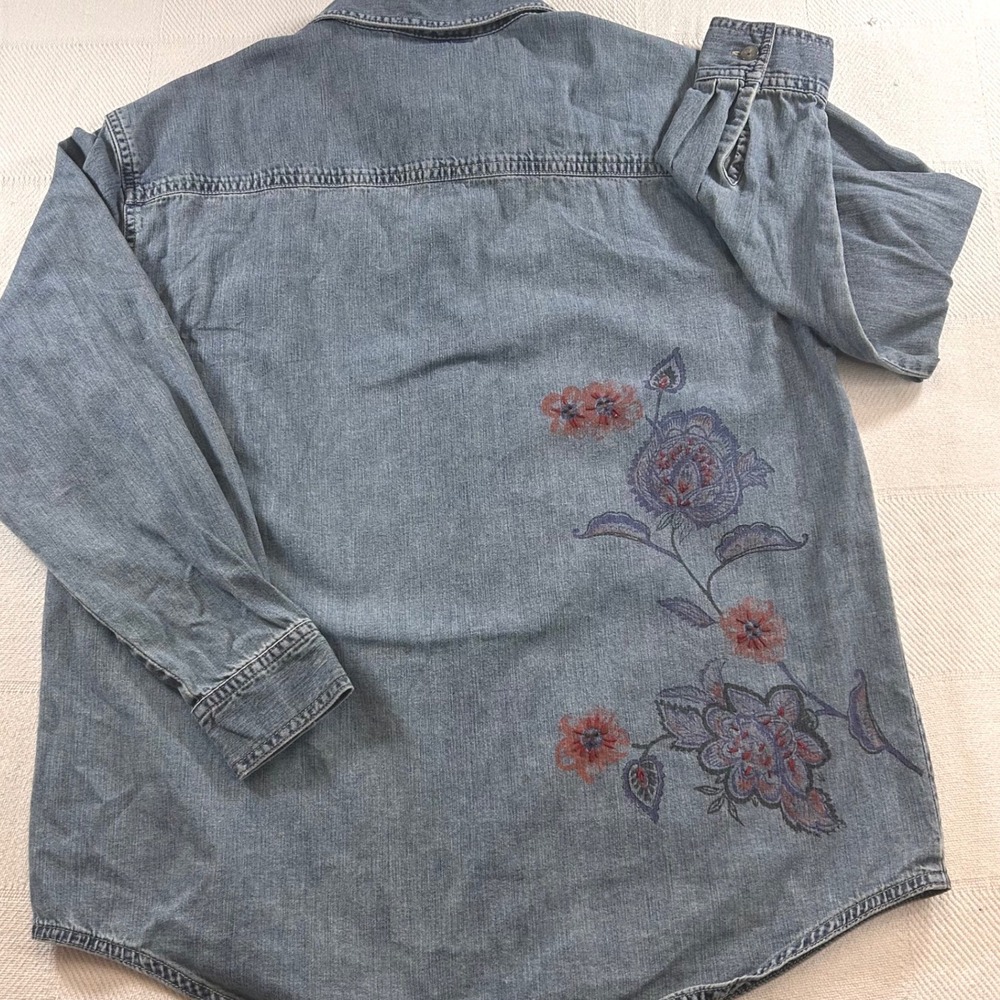 Out of the Blue J Jill Denim Oversized‎ Shirt Womens XS Floral Embroidered Boho - Picture 3 of 5
